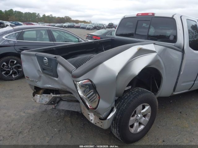 Nissan Frontier Se Image 2