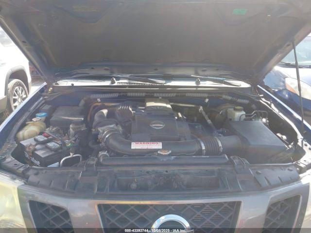 Nissan Frontier Sv Image 8