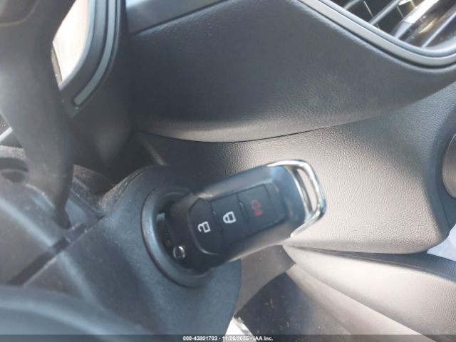 Ford Escape S Image 15