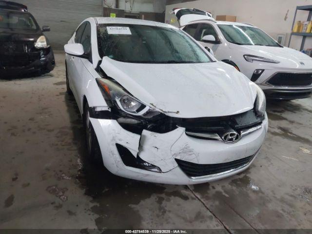  Salvage Hyundai ELANTRA