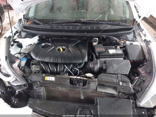 Hyundai ELANTRA Se Image 10