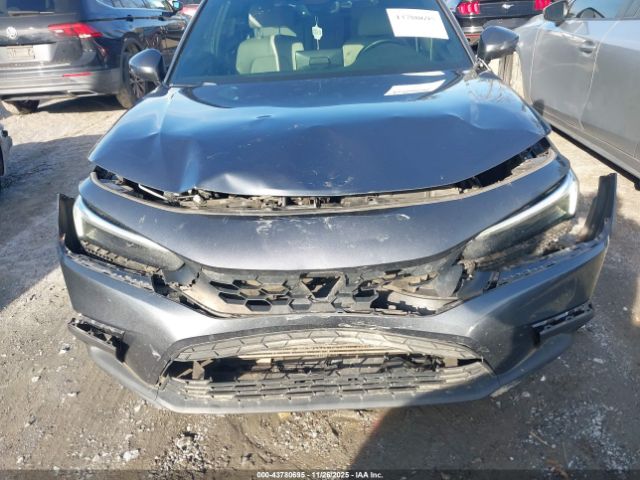 Honda Civic Sport Touring Image 13