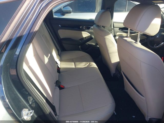 Honda Civic Sport Touring Image 8