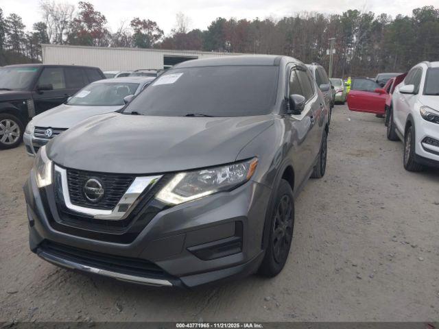 Nissan Rogue S Fwd Image 2