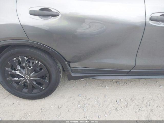 Nissan Rogue S Fwd Image 3