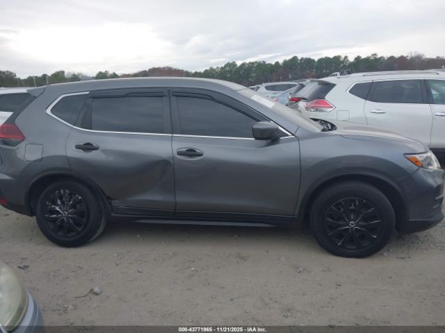 Nissan Rogue S Fwd Image 16