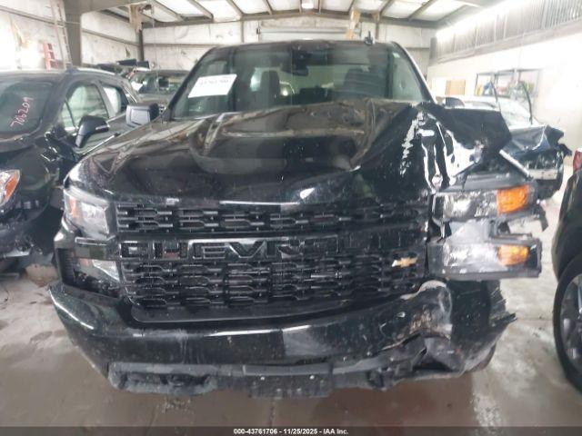 Chevrolet Silverado 1500 2wd  Short Bed Custom Image 11