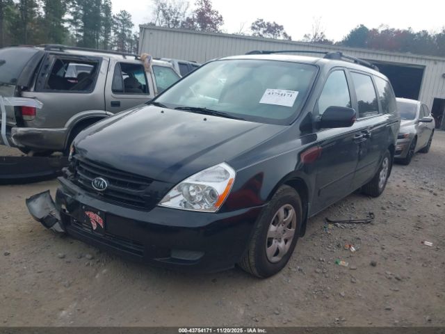 Kia Sedona Lx Image 4