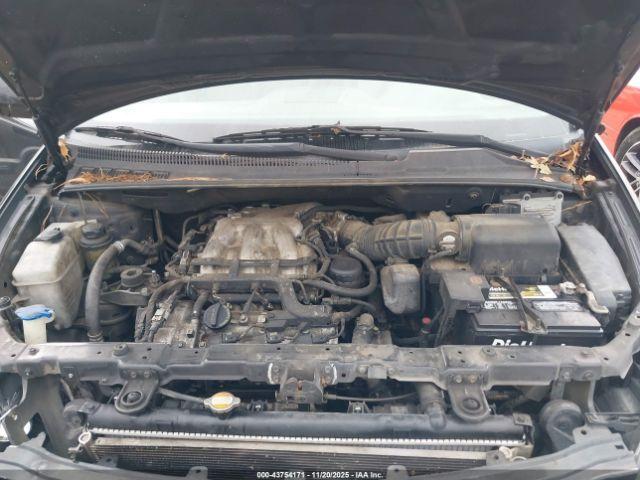 Kia Sedona Lx Image 3