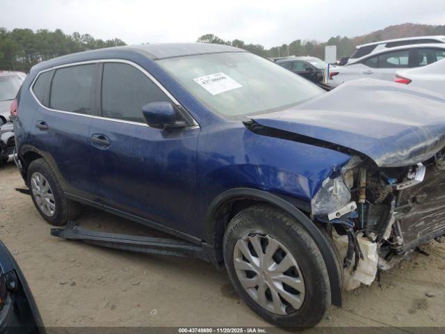 Nissan Rogue S Image 10