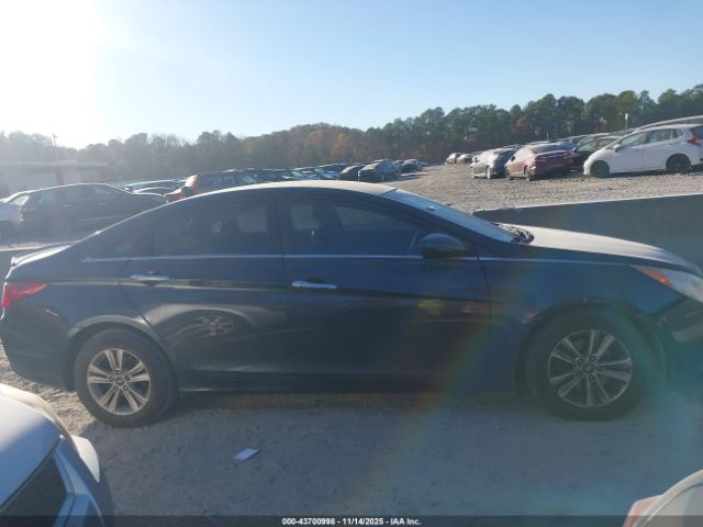 Hyundai SONATA Gls Image 10