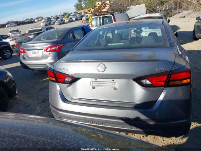 Nissan Altima Sv Fwd Image 15