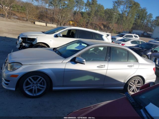 Mercedes-Benz C-Class C 250 Sport Image 16