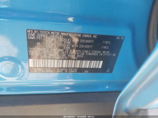 Toyota RAV4 Le Image 12