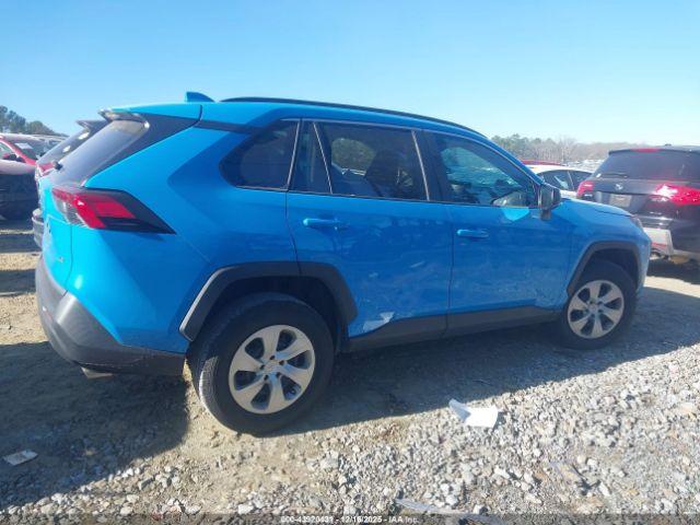 Toyota RAV4 Le Image 7