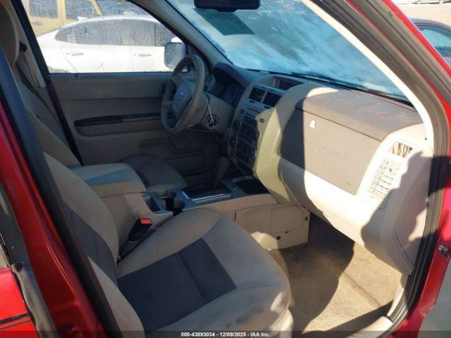 Ford Escape Xlt Image 11