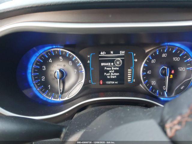 Chrysler Pacifica Touring-l Image 5