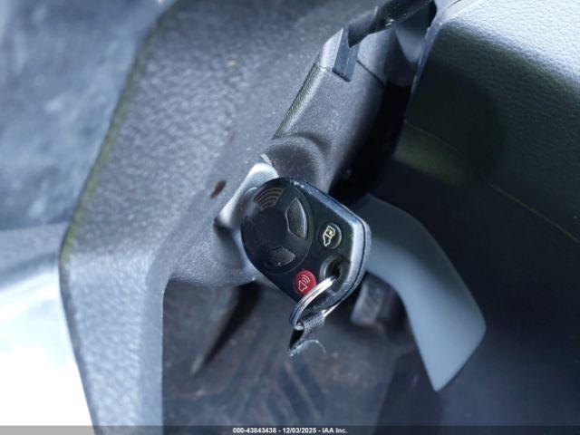 Ford Transit Image 14