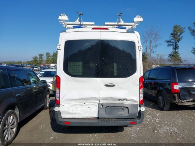 Ford Transit Image 15