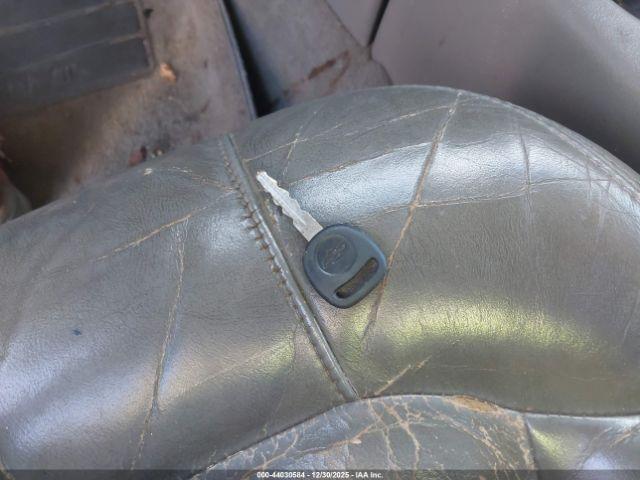 Chevrolet Silverado 1500 Lt Image 8