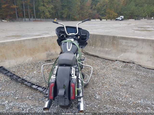 Harley-Davidson Fltrx Image 10