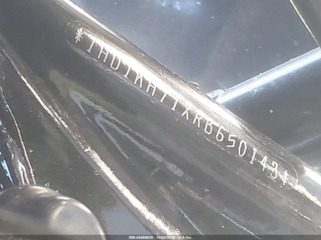 Harley-Davidson Fltrx Image 13