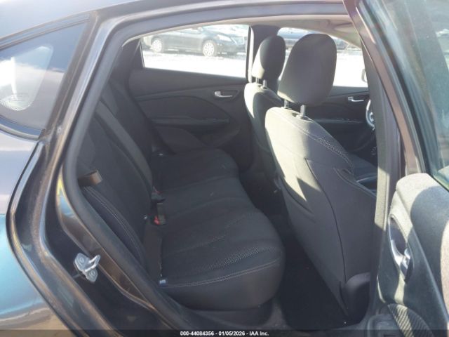 Dodge Dart Sxt Image 4