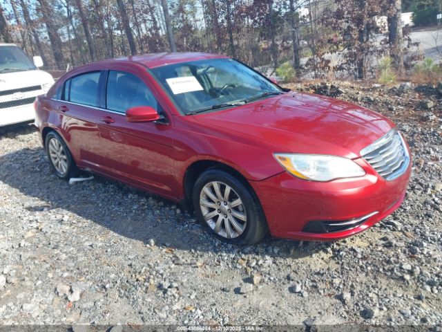 Chrysler 200 Touring Image 1