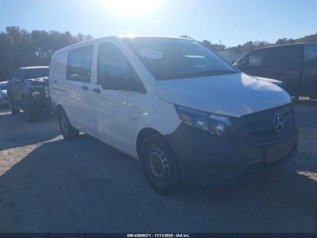  Salvage Mercedes-Benz Metris