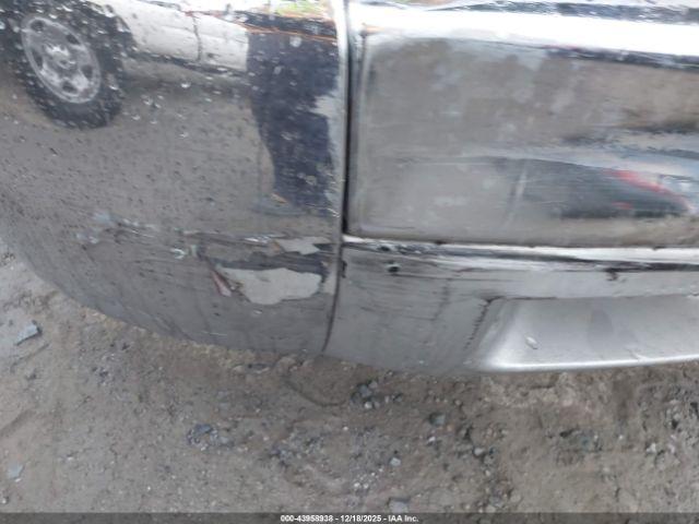 Chevrolet Silverado 1500 Lt Image 5