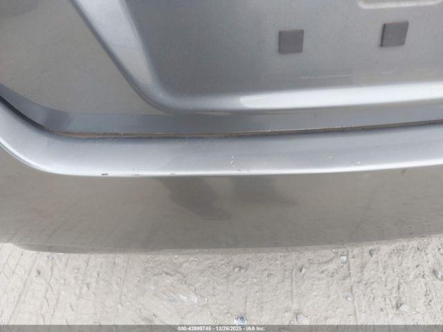 Nissan Altima 2.5 Sv Image 11