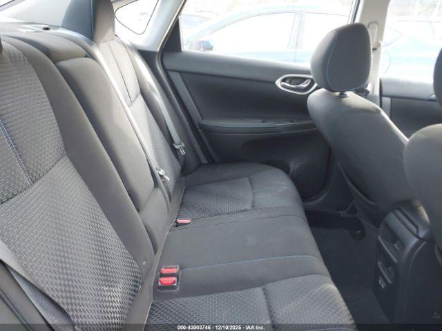 Nissan Sentra Sr Image 6