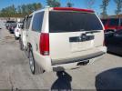 Cadillac Escalade Standard Image 12