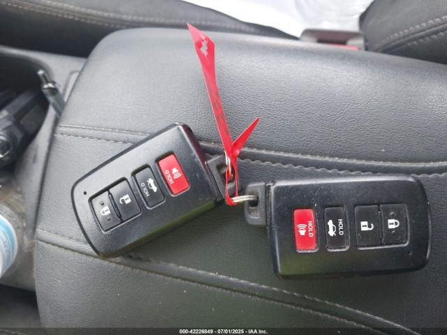 Toyota Camry Xse Image 5