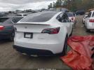 Tesla Model Y Performance Dual Motor All-wheel Drive Image 3