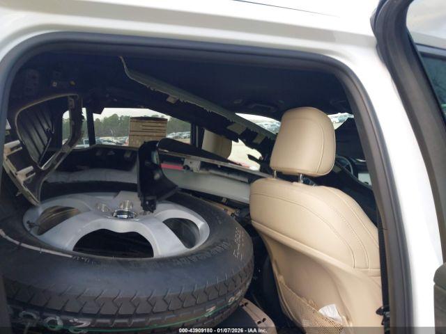 Jeep Grand Cherokee Limited 4x4 Image 10