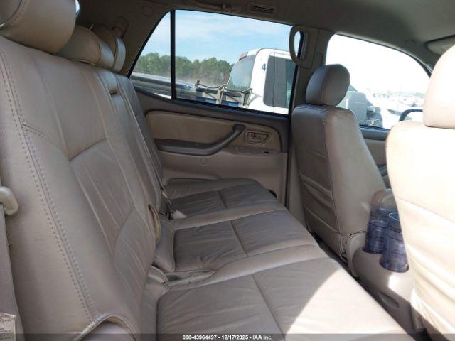 Toyota Sequoia Sr5 V8 Image 5